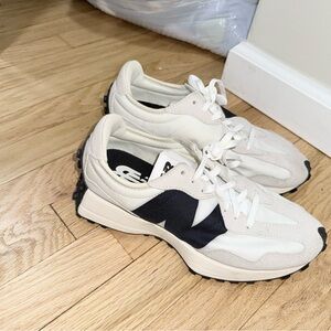 New Balance Off-White and Black Running Shoes style 327 sign 8.5